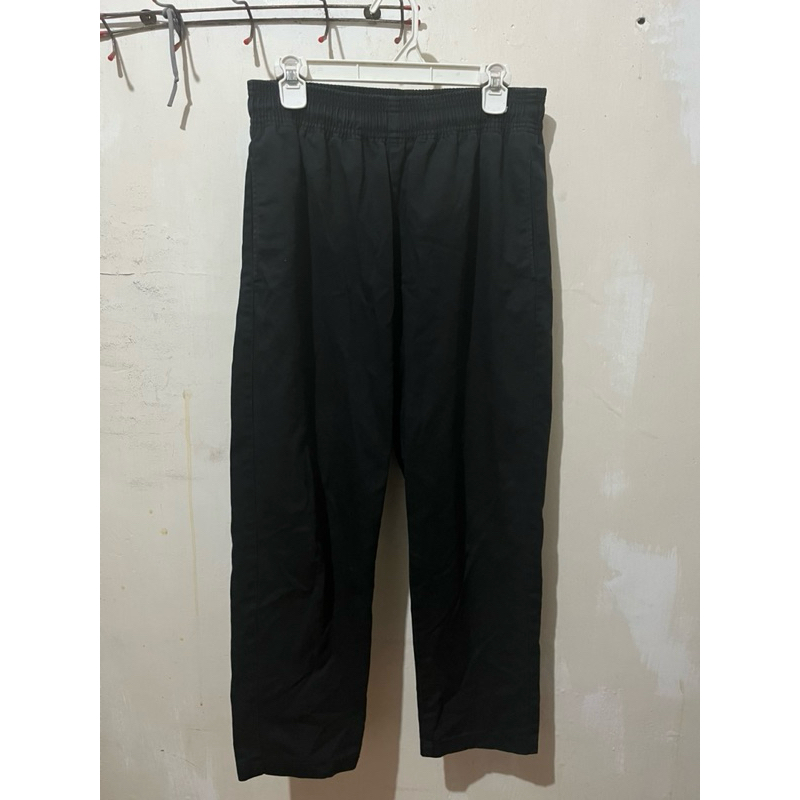 gu relax pants hitam