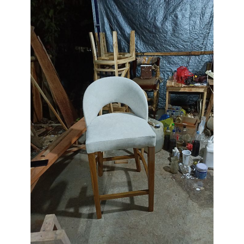 KURSI BAR JOK KAIN KURSI BAR JATI JOK KURSI BAR CESTY