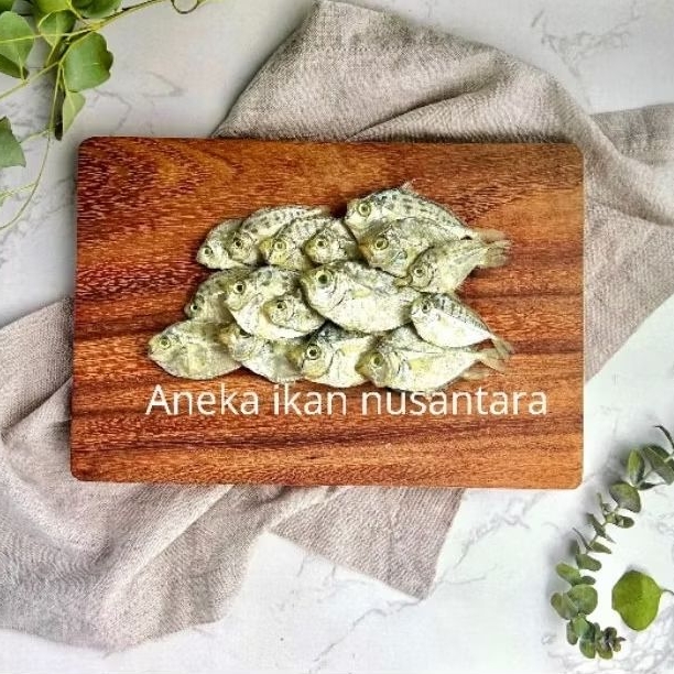 

IKAN ASIN PIREK 1 KILO