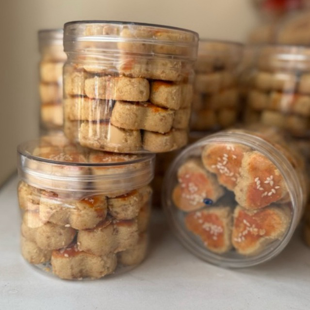 

Kue kacang wijen homemade enak renyah gurih 400ml