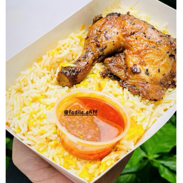 

NASI MANDHI AYAM BY ROTICOKLATKUEXPRESS