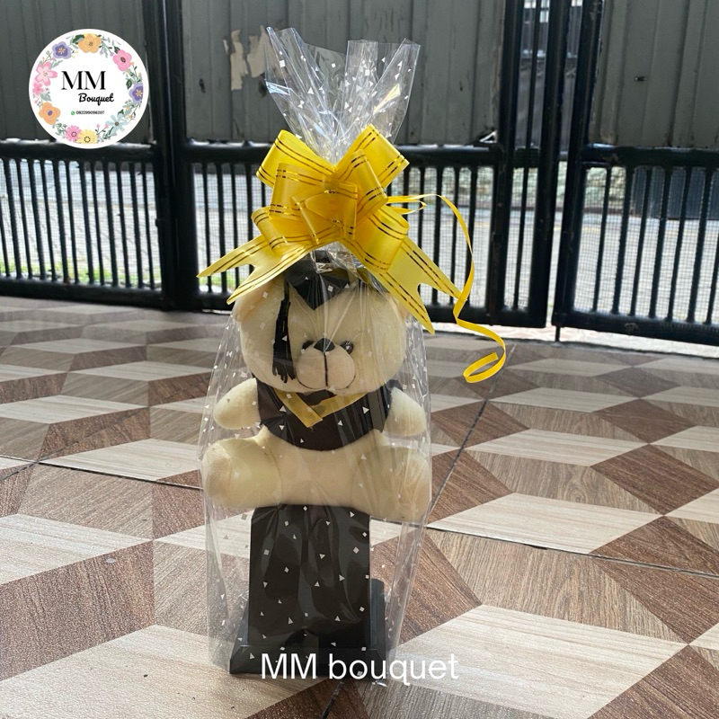 piala boneka-trophy boneka-sovenir boneka-buket wisuda-boneka wisuda