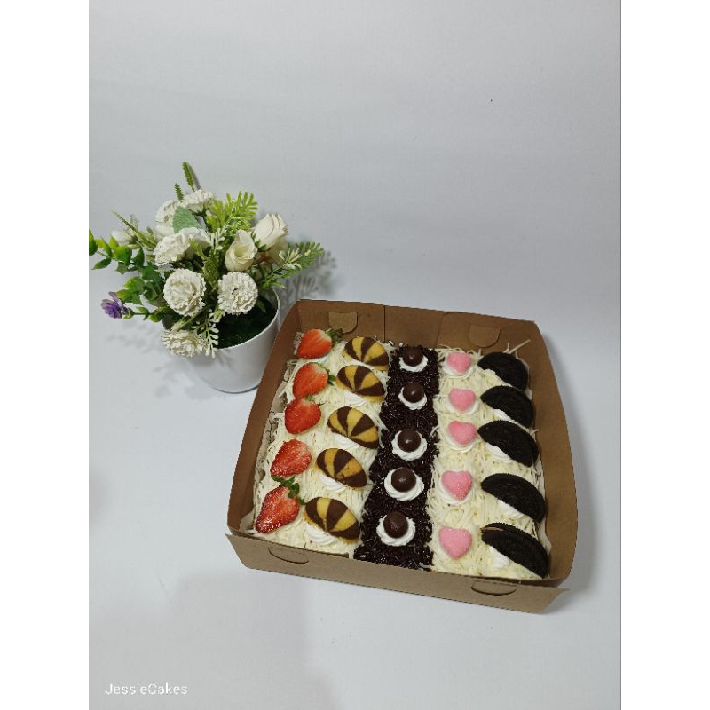 

Brownies potong topping