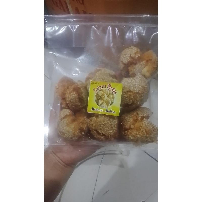 

ROTI KETAWA MEDAN,RENYAH ,ENAK