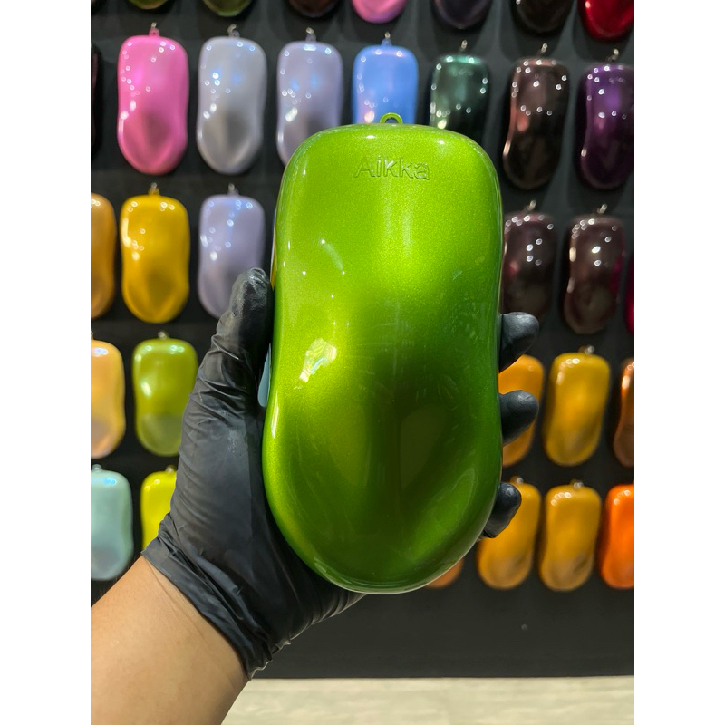 STUNNING GREEN METALIK 8683 K AIKKA . CAT PU WARNA HIJAU METALIK MOTOR MOBIL