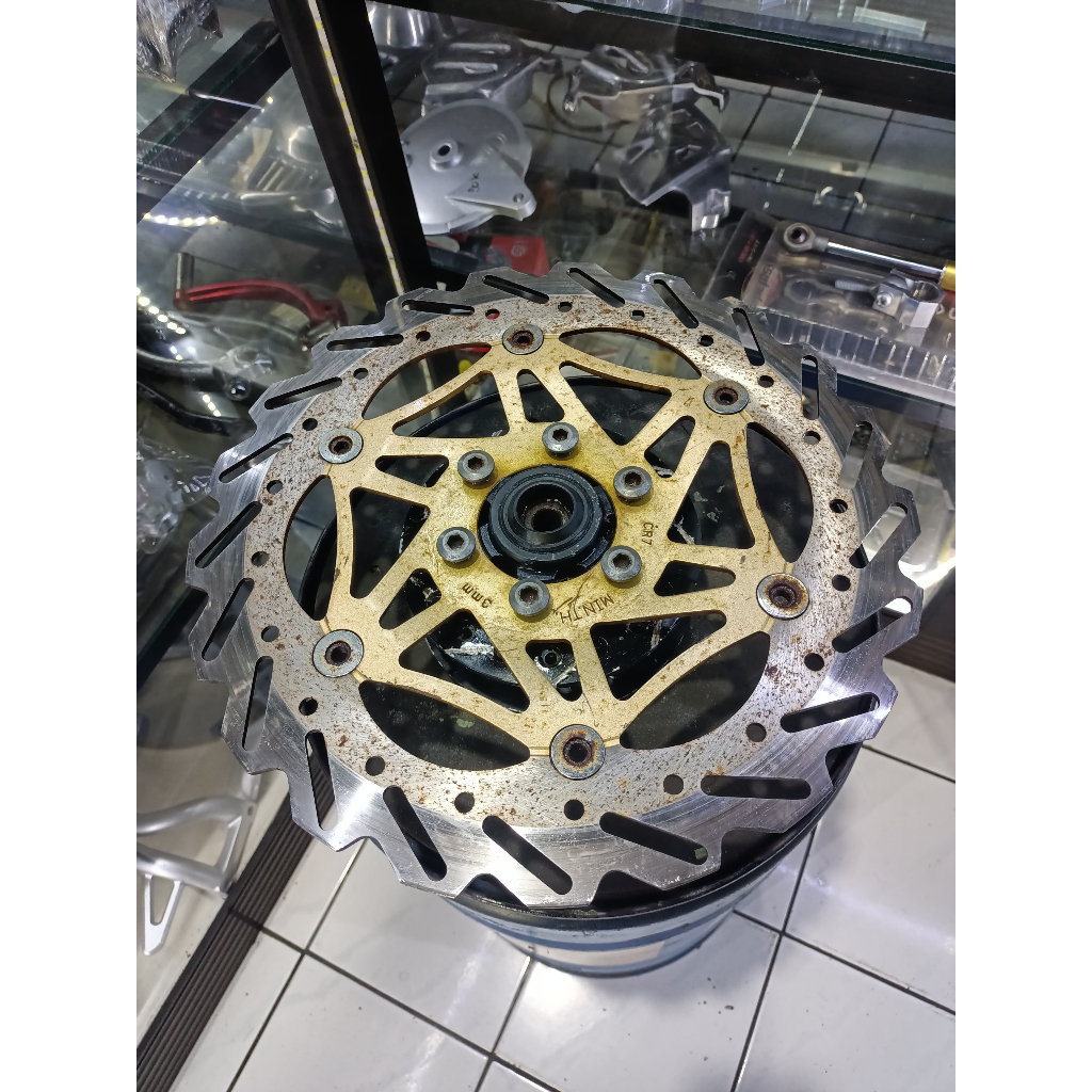 Tromol Depan Tiger Revo Set Piringan Cakram 300mm