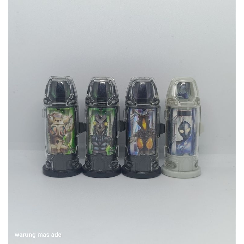 DX ULTRA CAPSULE ULTRAMAN GEED ORIGINAL BANDAI