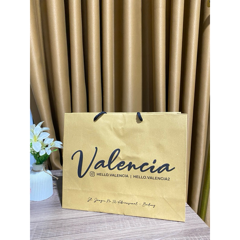 

TAS BELANJA VALENCIA // PAPER BAG VALENCIA