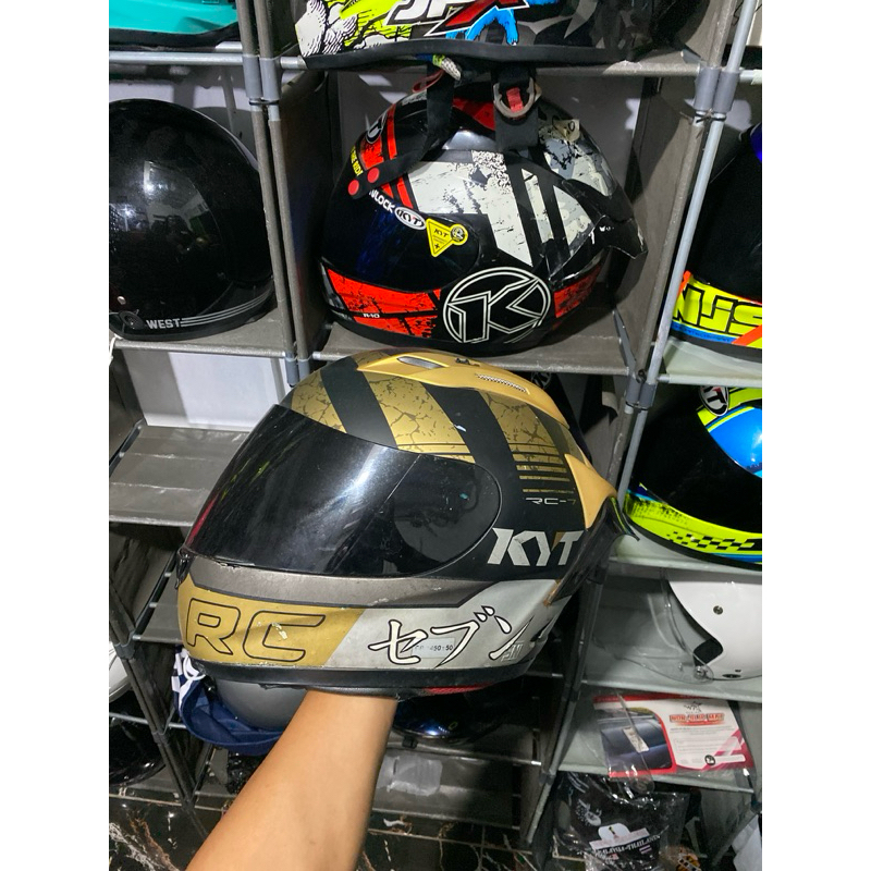 helm fullface kyt second