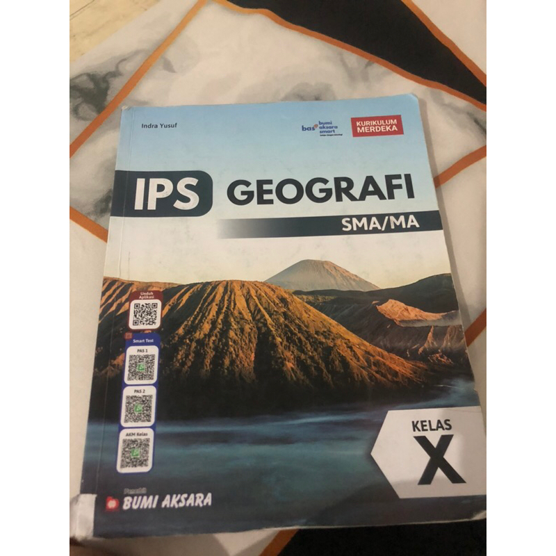 Buku IPS Geografi Kelas 1/10/X SMA | Penerbit Bumi Aksara