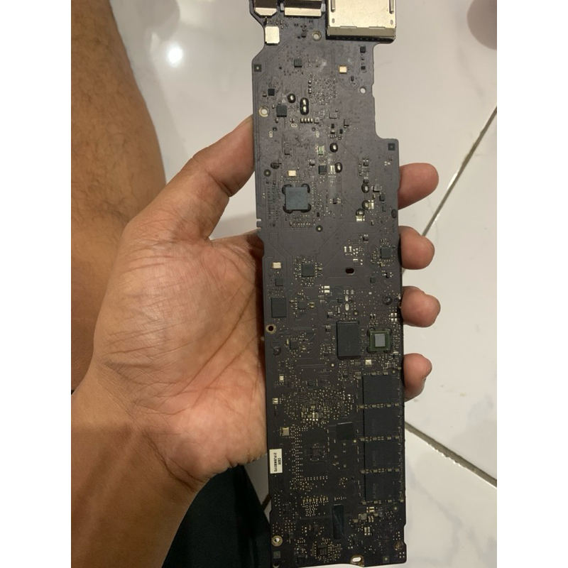 Logic Board Original Macbook Air Matot
