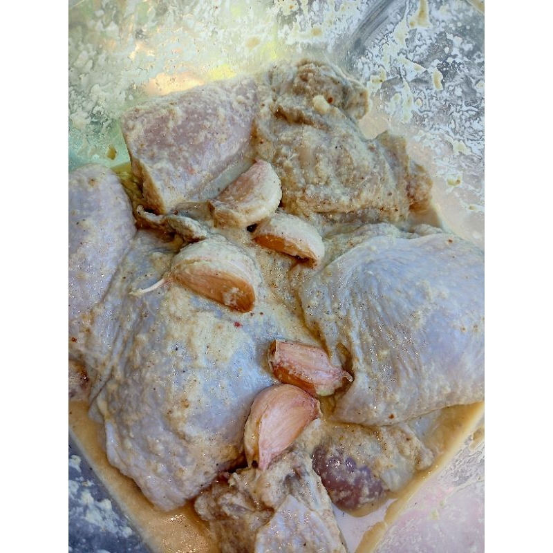 

Ayam goreng bawang putih marinasi