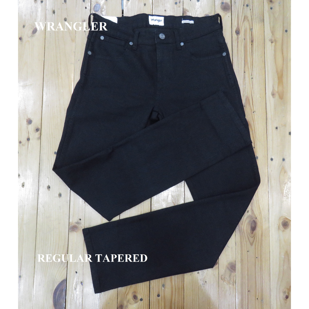 CELANA DENIM/JEANS PANJANG PRIA REGULAR BRAND ORI MEREK WRANGLER ART : GRNBRSM7BC02A23  PRICE Rp.782