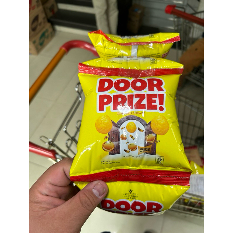 

Door Prize! corn ball snack 18gram renteng