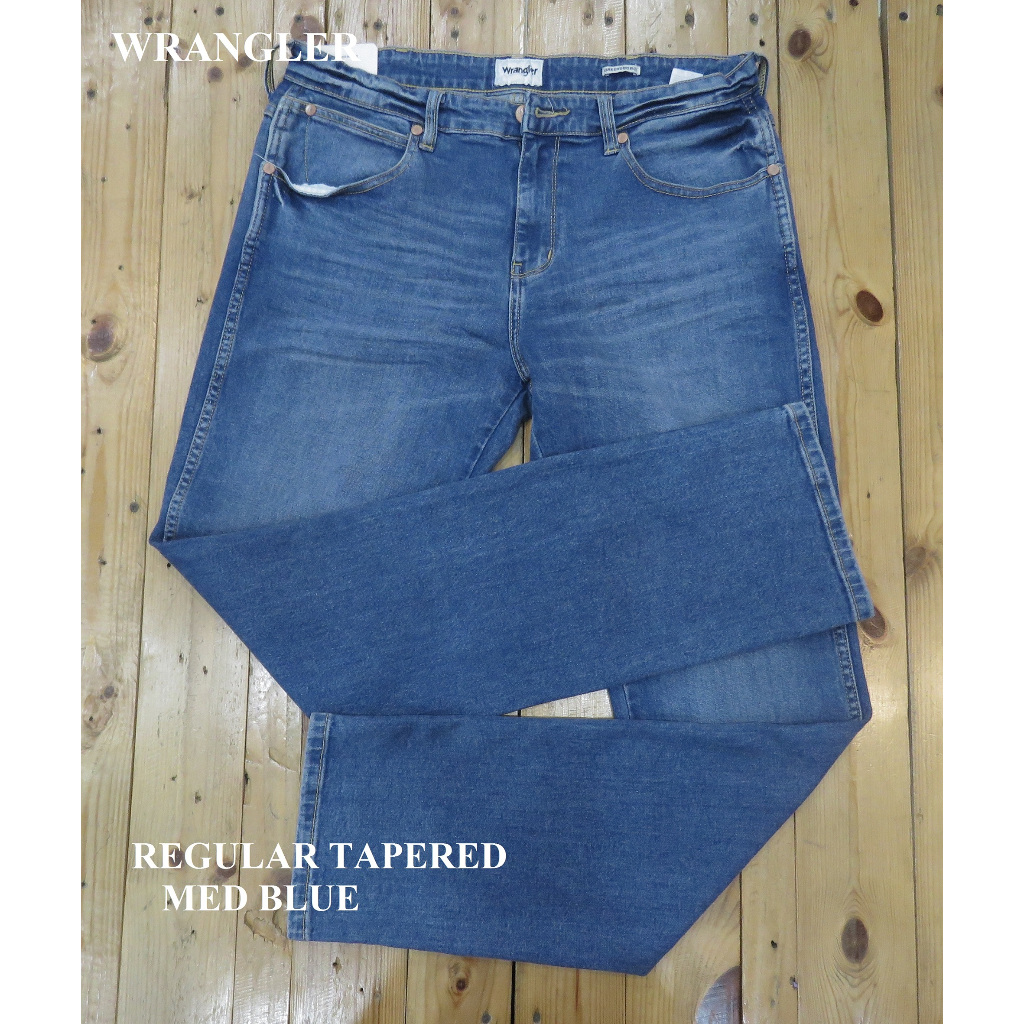 CELANA DENIM/JEANS PANJANG PRIA REGULAR BRAND ORI MEREK WRANGLER ART : GRNBRSM7BC05P23  PRICE Rp.782