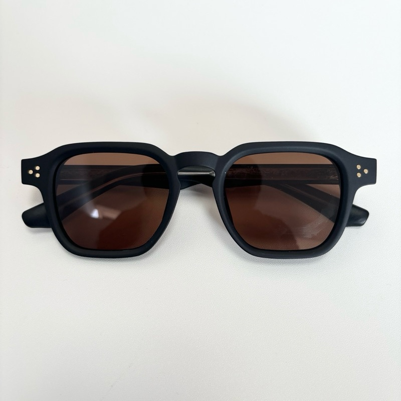 Kacamata Casey Black Matte Brown lens