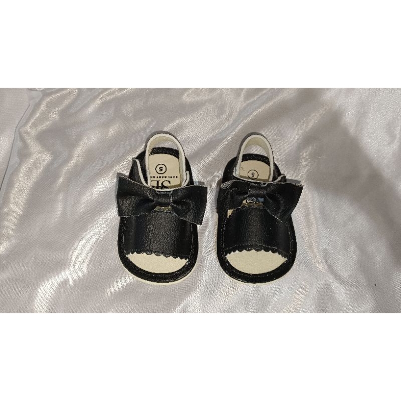 Sepatu Bayi Perempuan 6-12bulan