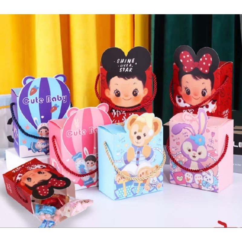 

Paperbag ulang tahun / goodie ulang tahun / tas bingkisan birthday