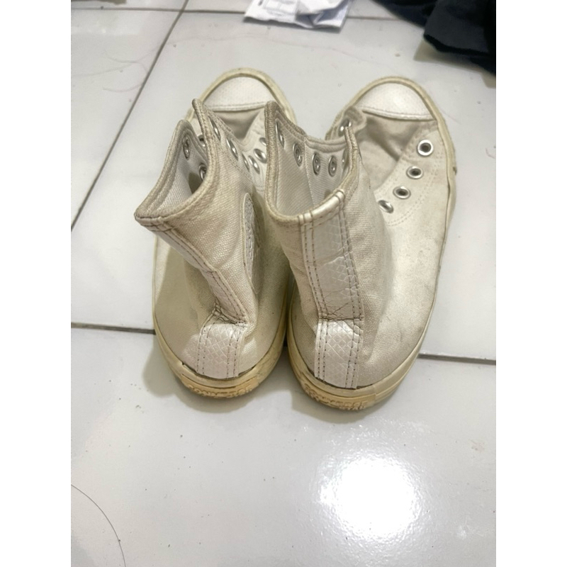 sepatu converse asli
