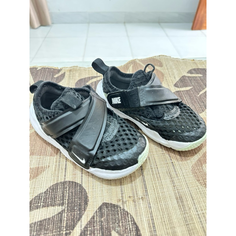preloved sepatu anak NIKE