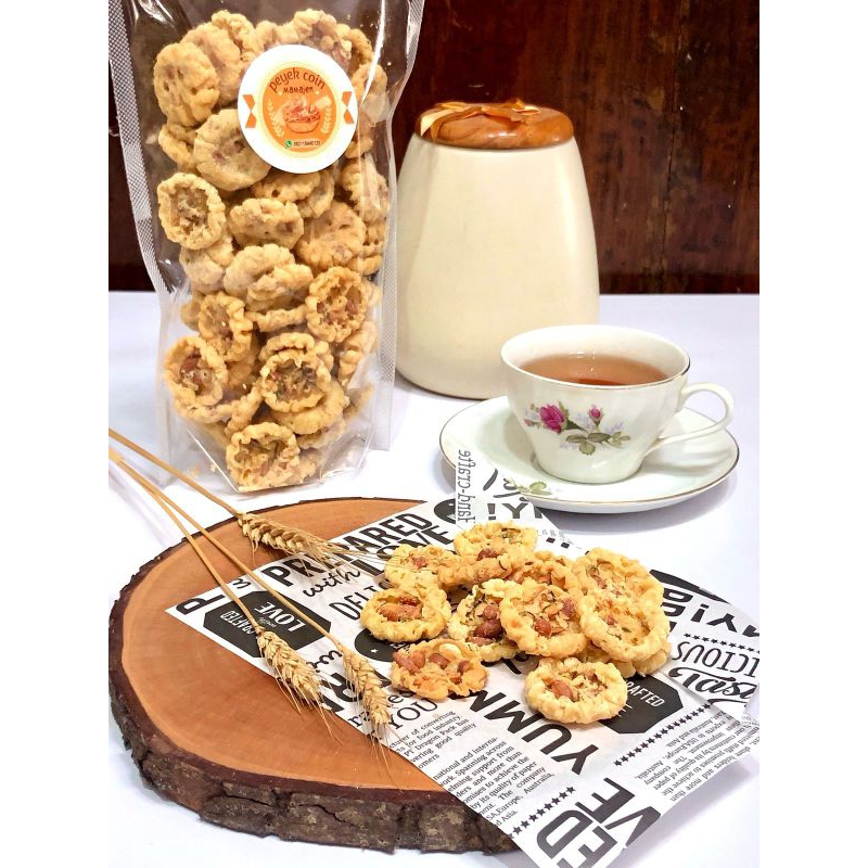

Peyek Koin Kacang Tanah