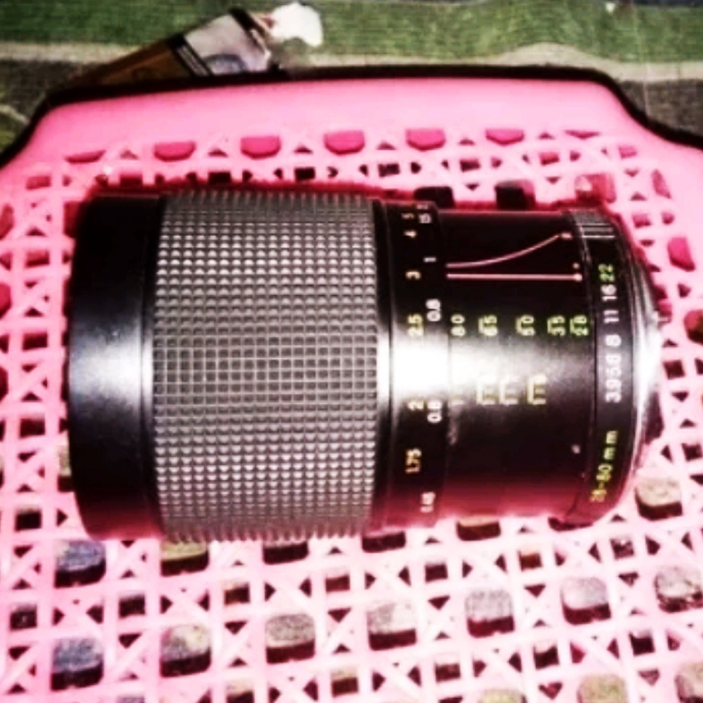 Lensa manual yashica 28-80