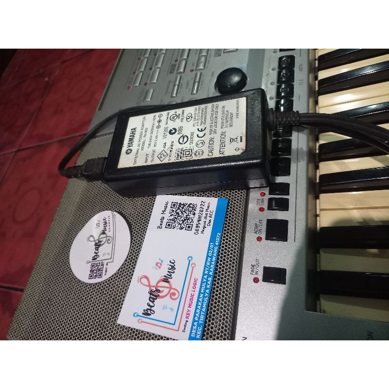keyboard musik/organ tunggal/piano digital/yamaha PSR3000 plasdisk second