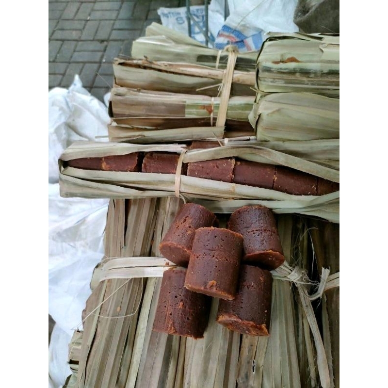 

GULA AREN ASLI GARUT 100% BERAT BERSIH [1kg] TANPA CAMPURAN