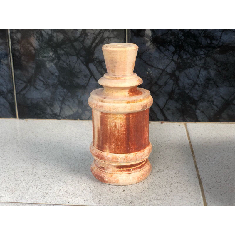 PION SANGKAR LOVEBIRD