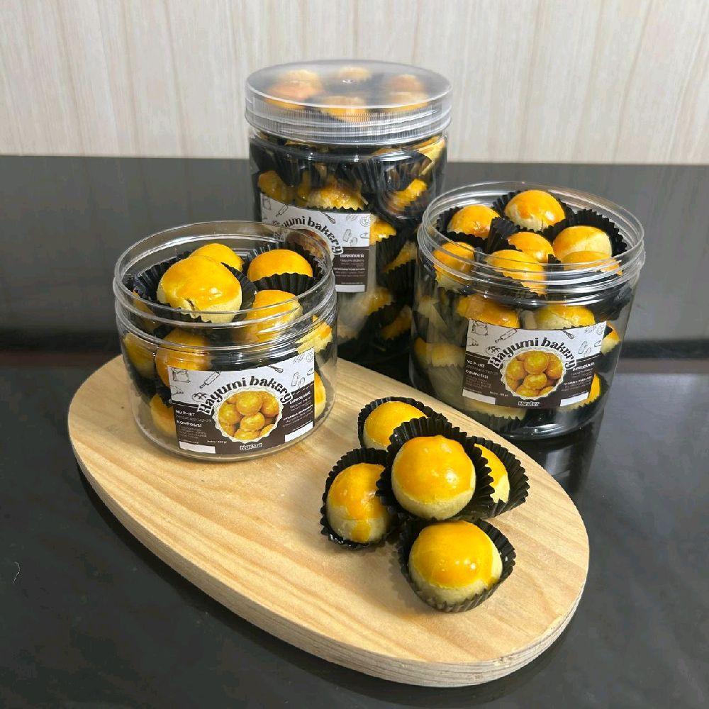 

Nastar Premium Selai Nanas Homemade Tanpa Pengawet Toples Tabung 900 ml | 650 ml | 400 ml