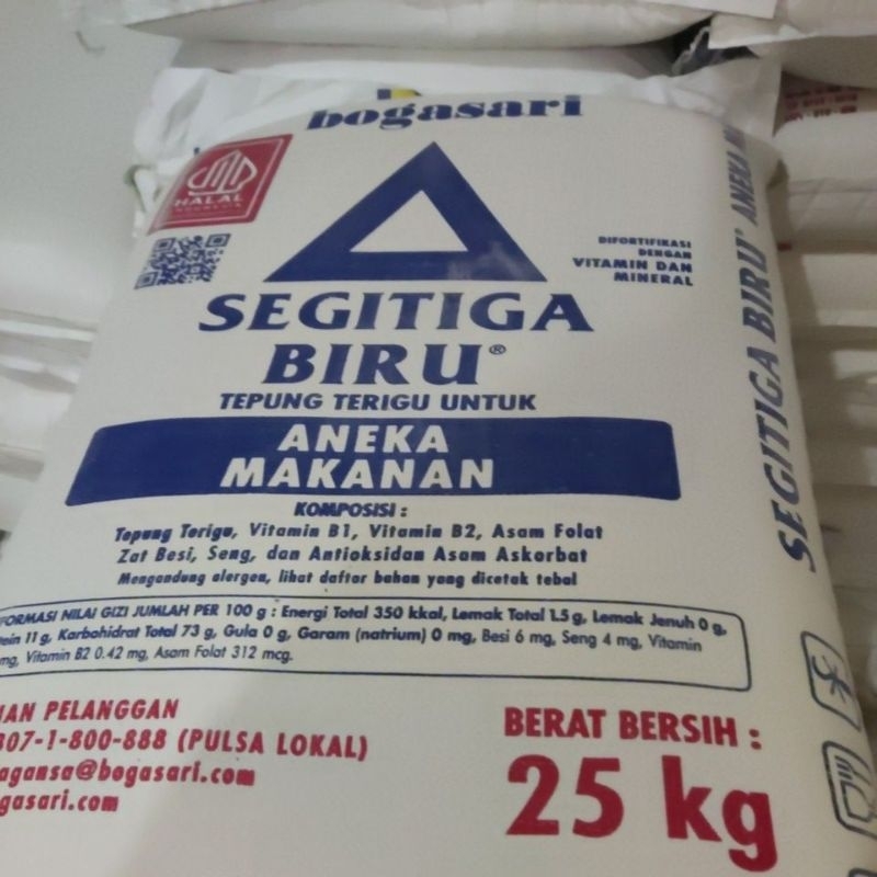 

tepung segitiga 25 kg