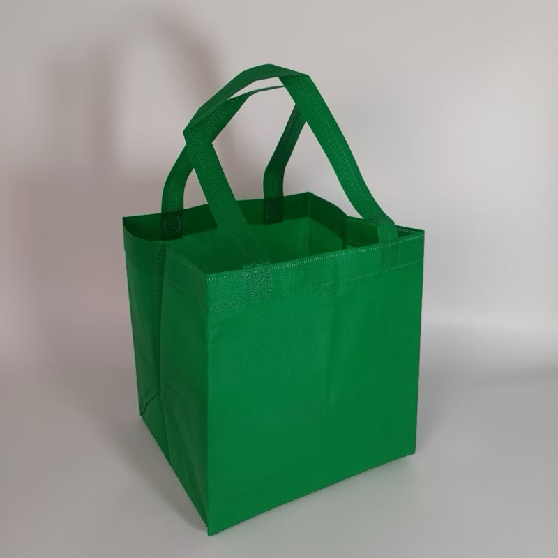 

(60 Pcs) Tas Hajatan 22x22 Tinggi 25 cm / Tas Box Nasi / Tas Spunbond