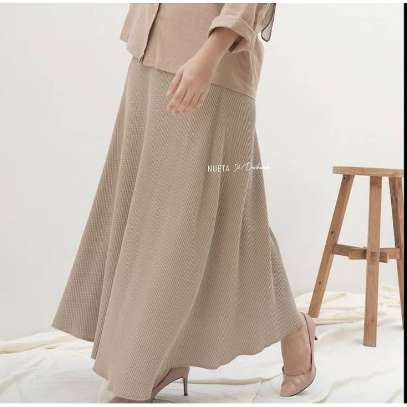 PL Hana skirt nueta x Dwihanda s/m Ash green.
