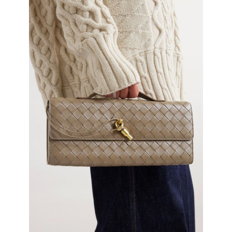 BV Andiamo Long Clutch With Handle Pinecone