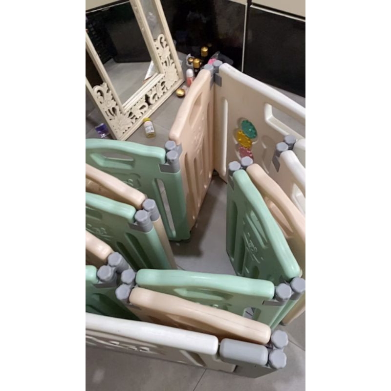 Pagar Bayi Parklon folding 12+2  baby fence pagar anak preloved