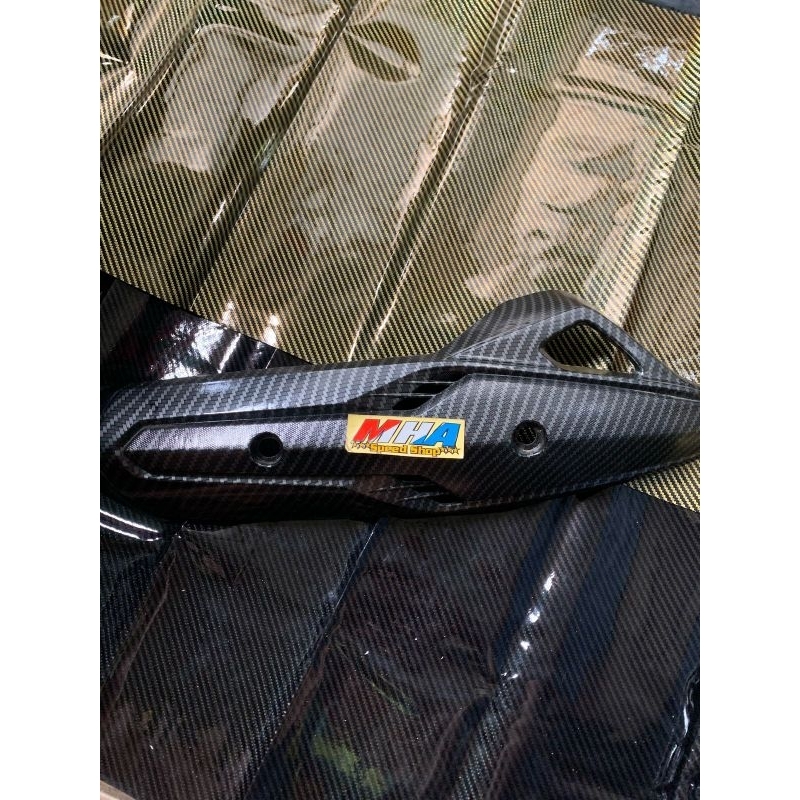 Tameng Knalpot Cover Knalpot Original Honda Vario 125 Karbon