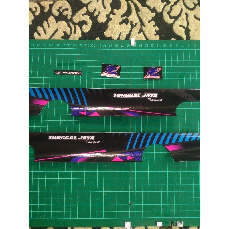 

stiker livery laminasi Cosmic Tunggal Jaya v2