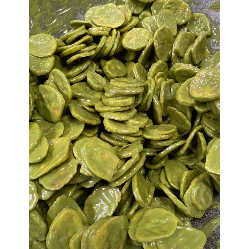 

Keripik pisang matcha