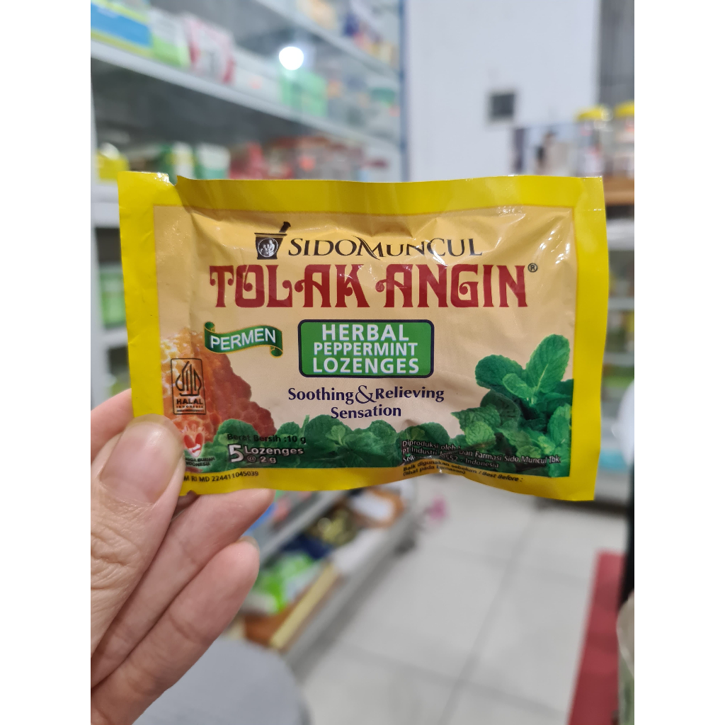 

PERMEN TOLAK ANGIN 1 BUNGKUS ISI 5 BUTIR PERMEN PELEGA TENGGOROKAN HERBAL PEPPERMINT LOZENGES