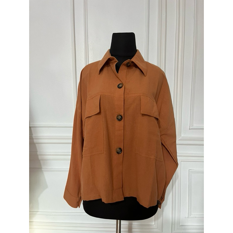 Kemeja stradivarius