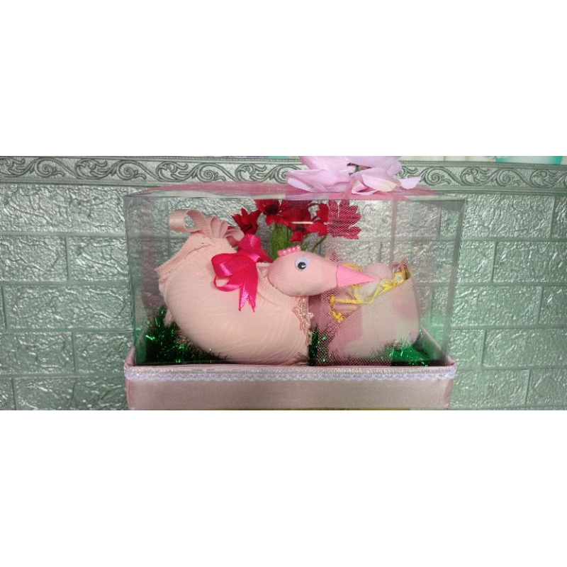 Seserahan pernikahan pakaian dalam