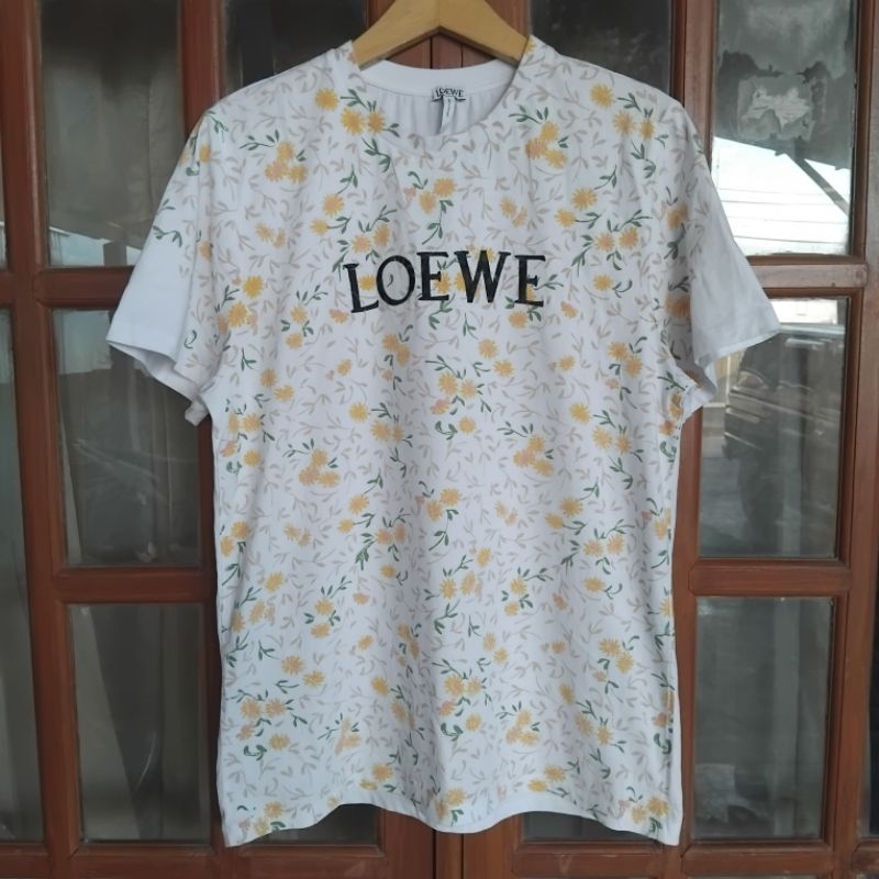 Loewe Flower Print Logo T-Shirt in Cream Cotton White (S)