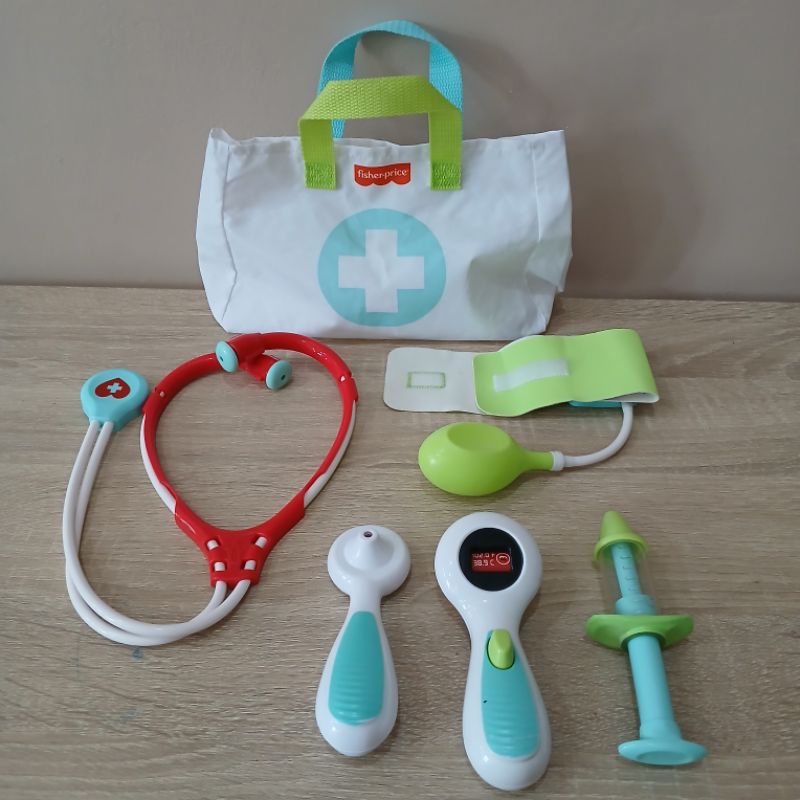 Fisher Price Mainan Dokter-Dokteran Anak