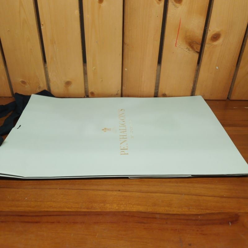 

KANTONG BELANJA PAPERBAG BRANDED AUTHENTIC ORIGINAL PENHALIGONS PAPER BAG