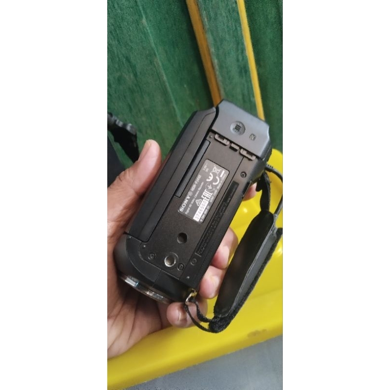 Sony Handycam HDR PJ-410
