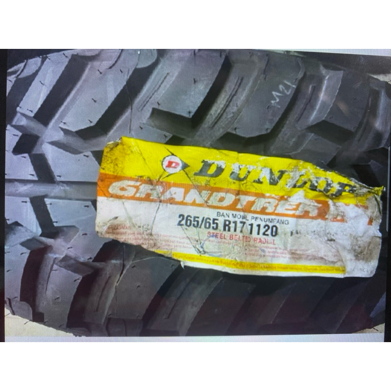 Ban Dunlop MT2 265/65 R17