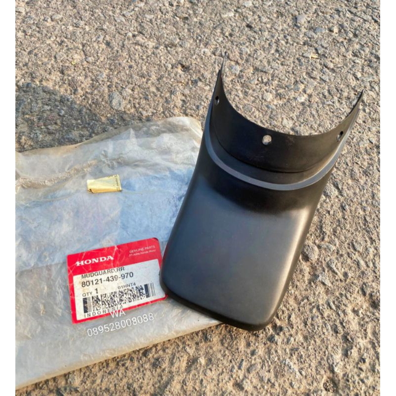 Kepet Slebor Belakang GL100 CDI Original