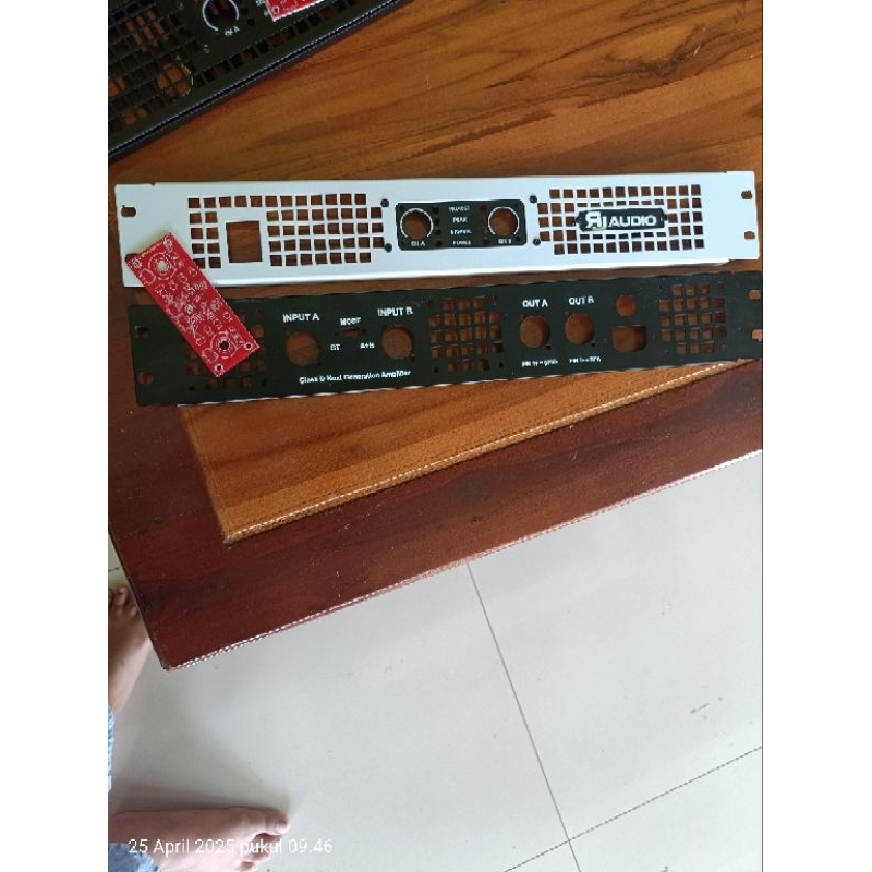 Plat power 1,5u depan ,belakang+PCB depan Custom nama.