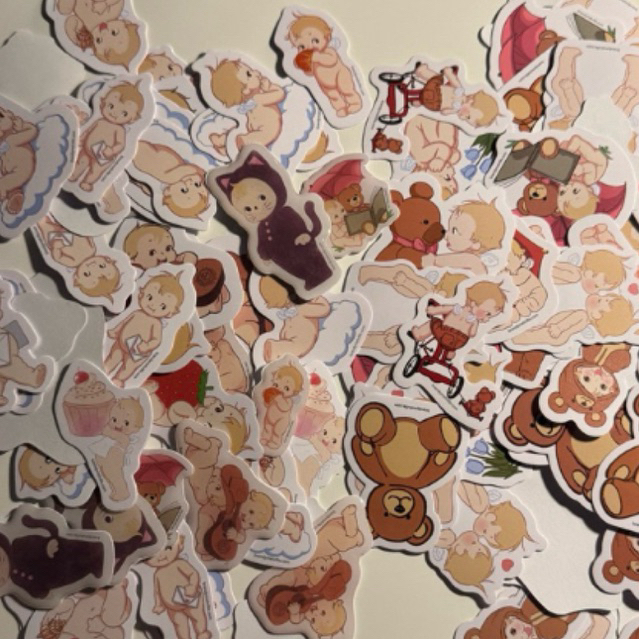 

brandy melville stickers ୨ৎ