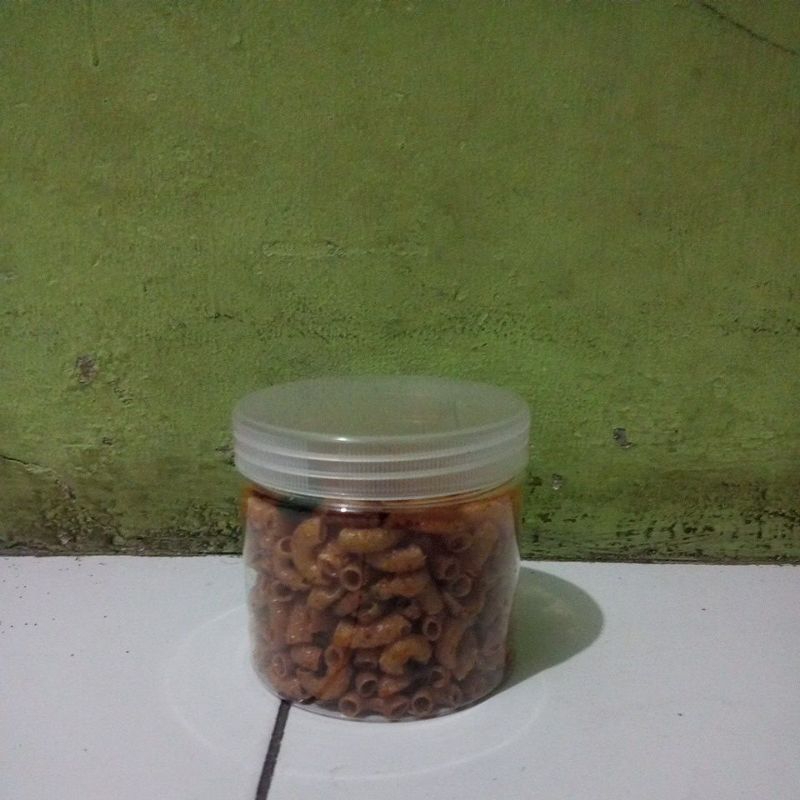 

Makaroni Bantet Pedas Daun Jeruk